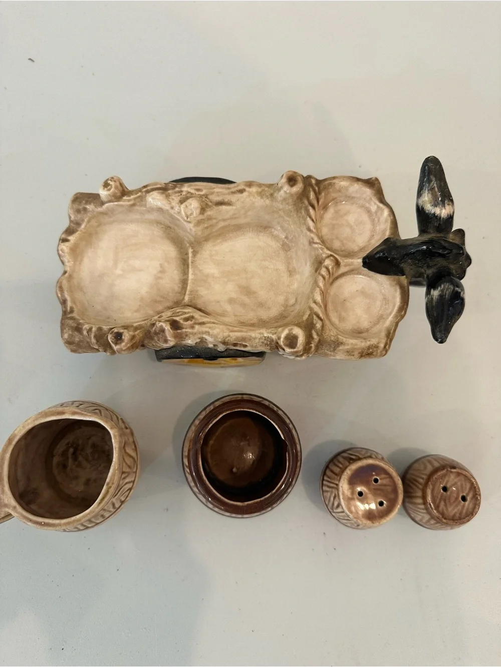 Vintage Victoria Donkey Cart Salt Pepper Cream Sugar Set